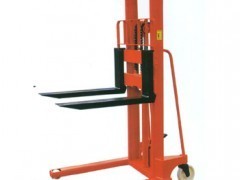 堆高车 提升华北地区物流效率的关键设备